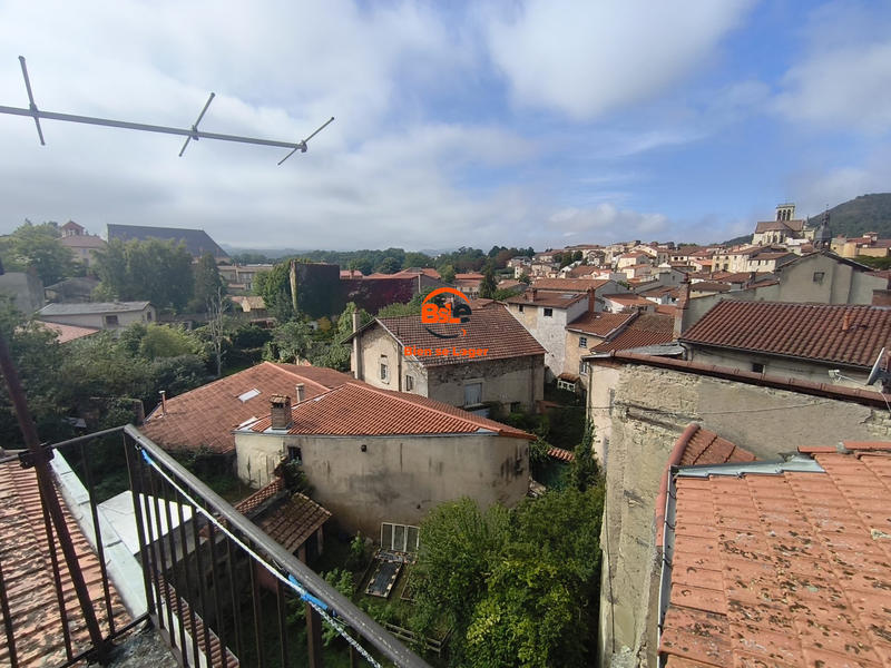 Maison ancienne - 230 m² - 7 pièces