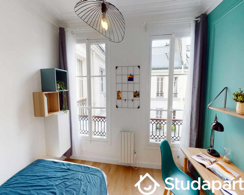 Chambre - 70 m² - 1 pièce