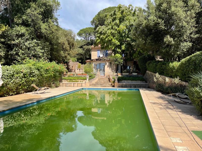 Maison - 163 m² - 6 pièces