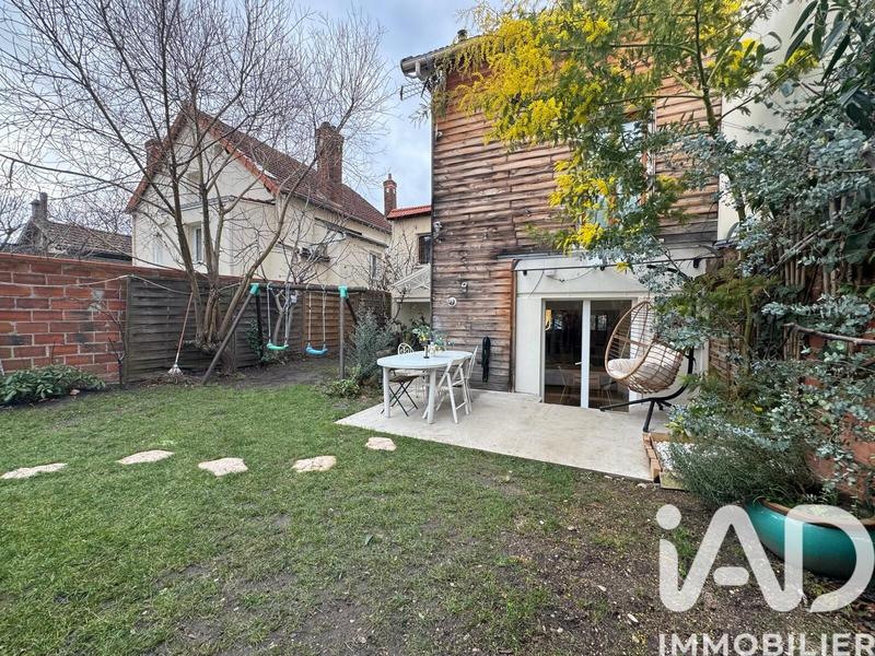 Maison de ville - 109 m² - 4 pièces