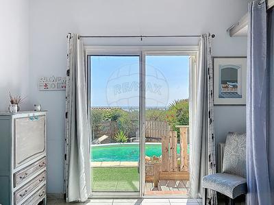 Maison - 180 m² - 6 pièces