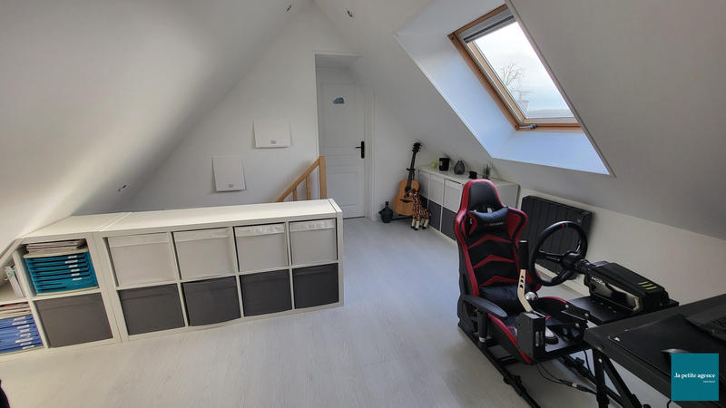 Maison - 147 m² - 8 pièces