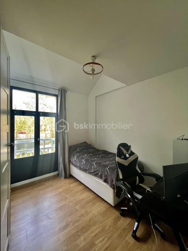 Maison - 83 m² - 4 pièces