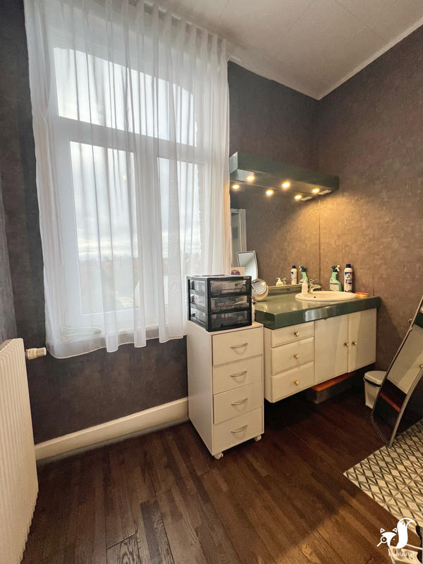 Maison - 177 m² - 6 pièces