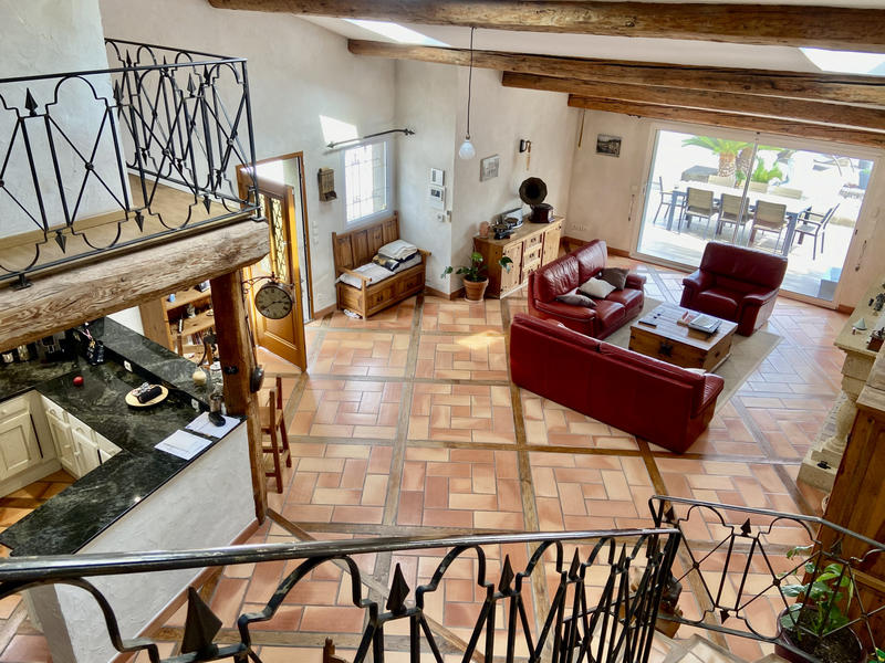 Villa - 193 m² - 6 pièces