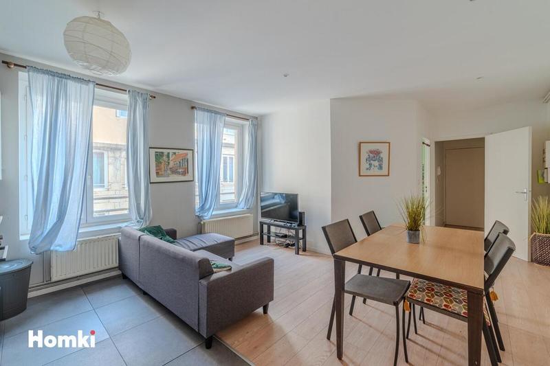 Appartement - 79 m² - 4 pièces