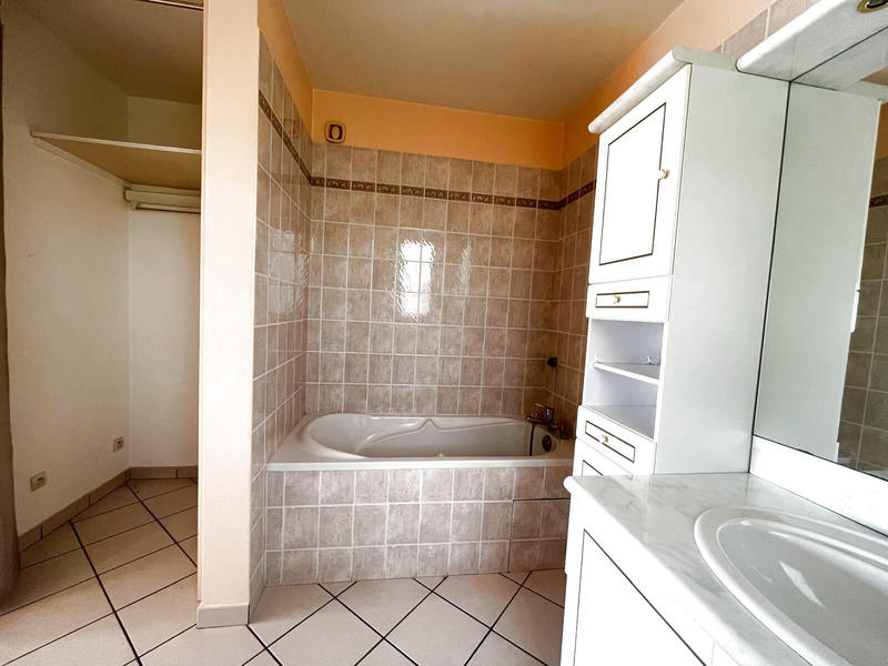 Appartement - 114 m² - 5 pièces