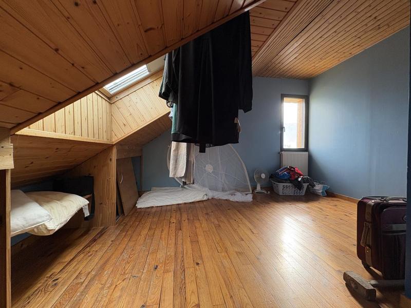 Pavillon - 98 m² - 5 pièces