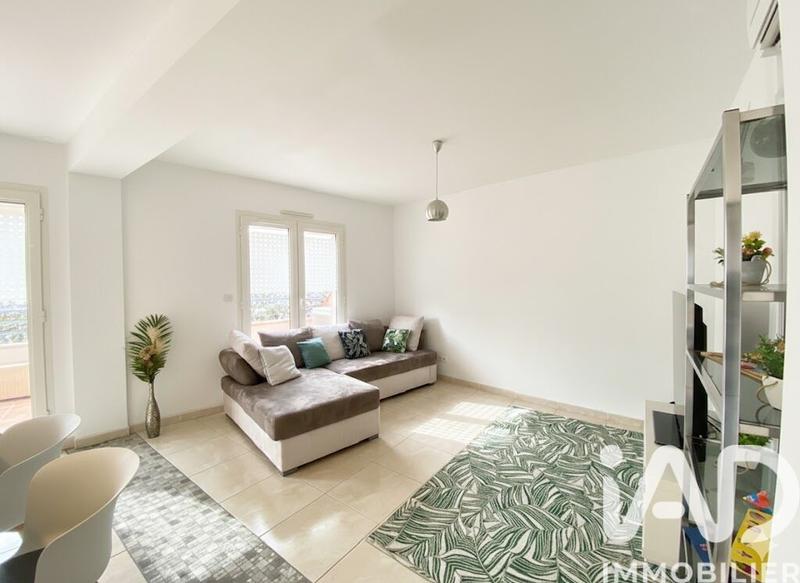 Appartement - 122 m² - 4 pièces