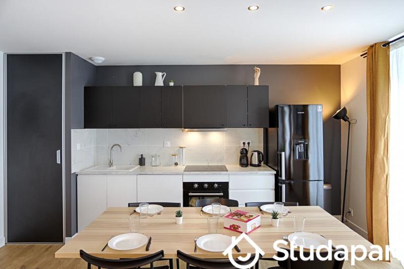 Chambre - 13 m² - 1 pièce