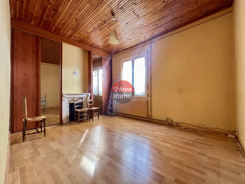 Maison - 97 m² - 5 pièces