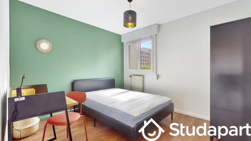 Chambre - 10 m² - 1 pièce