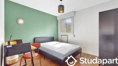 Chambre - 10 m² - 1 pièce