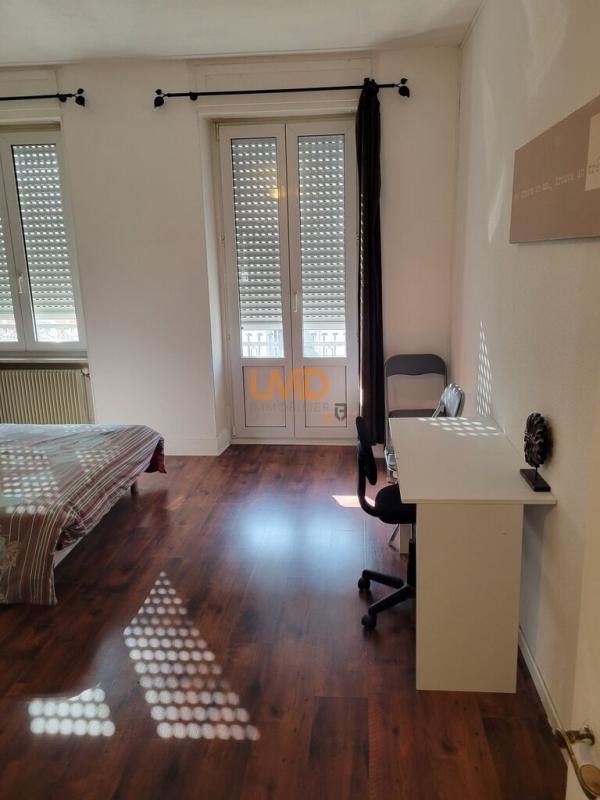 Appartement - 115 m² - 5 pièces