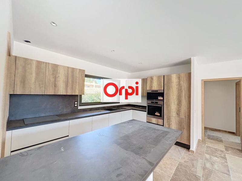 Villa - 136 m² - 5 pièces