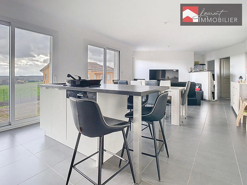 Maison - 110 m² - 6 pièces