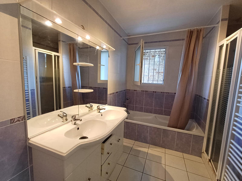 Maison - 112 m² - 5 pièces