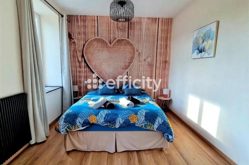 Immeuble - 347 m² - 11 pièces