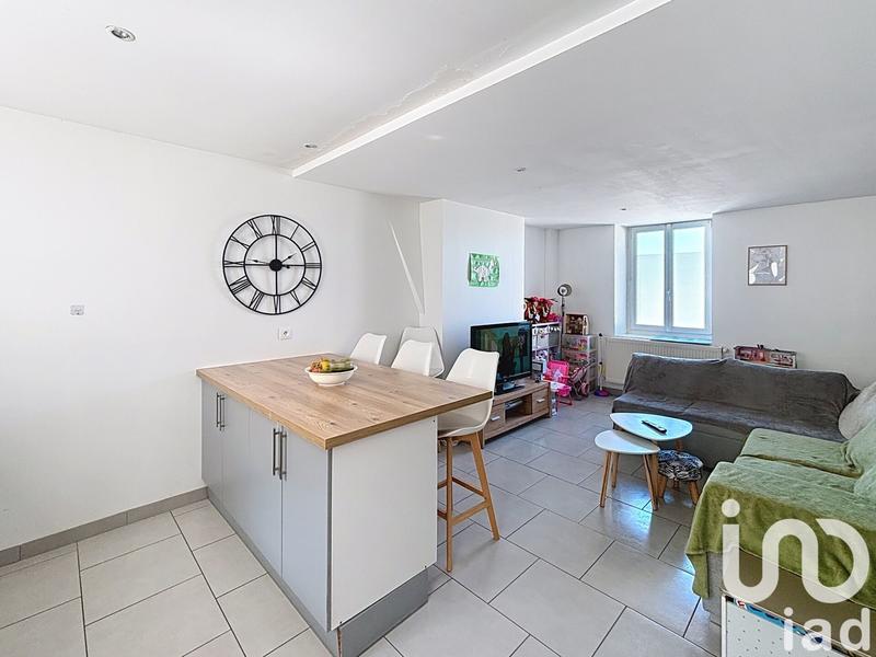 Maison - 180 m² - 8 pièces