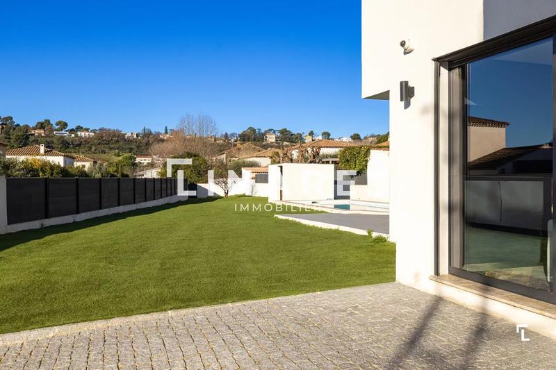 Villa - 138 m² - 5 pièces