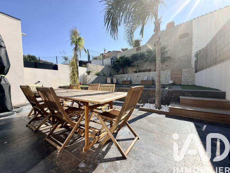 Maison - 140 m² - 5 pièces