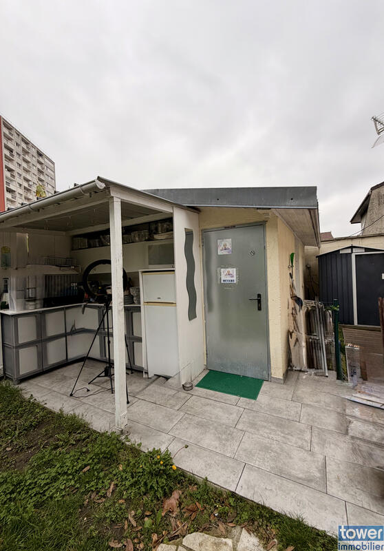 Maison - 105 m² - 5 pièces