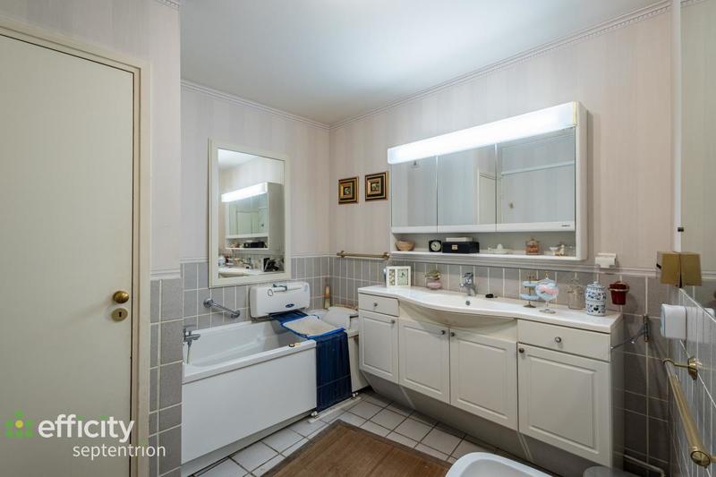 Appartement - 130 m² - 4 pièces