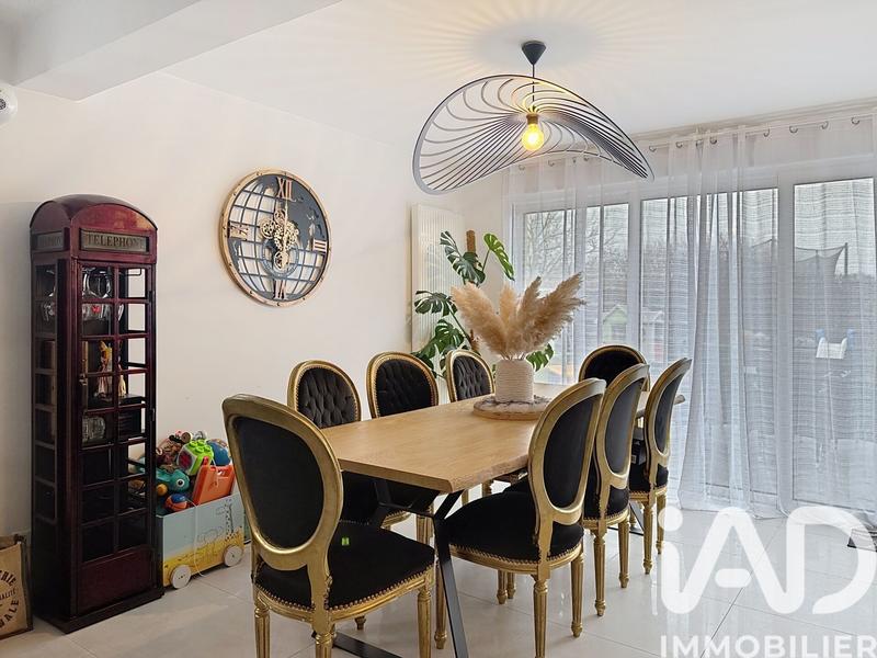 Maison - 127 m² - 5 pièces