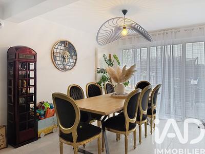 Maison - 127 m² - 5 pièces