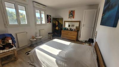 Maison - 181 m² - 5 pièces