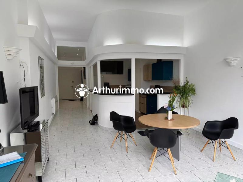 Appartement - 68 m² - 2 pièces