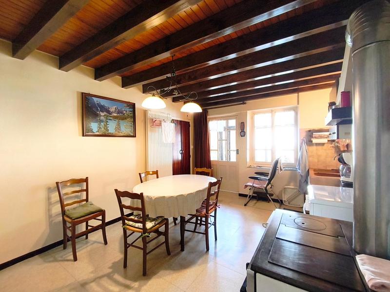 Maison de village - 92 m² - 4 pièces