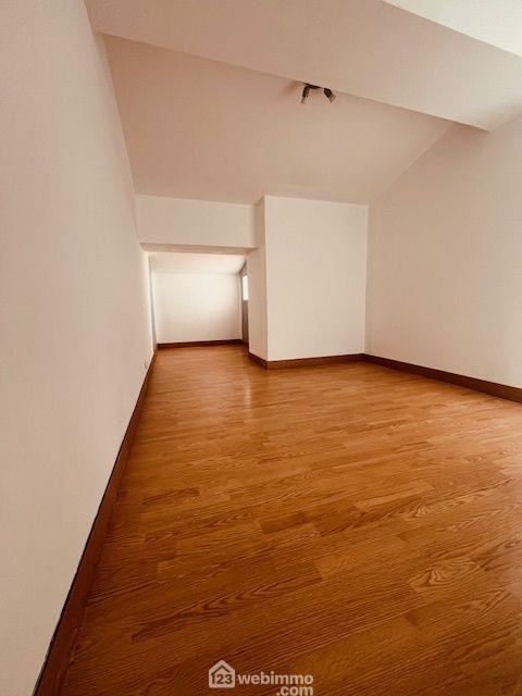 Maison de village - 96 m² - 5 pièces