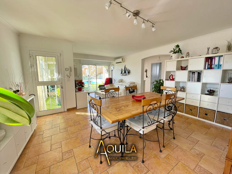 Appartement - 75 m² - 3 pièces