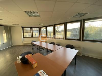 Bureau - 140 m²