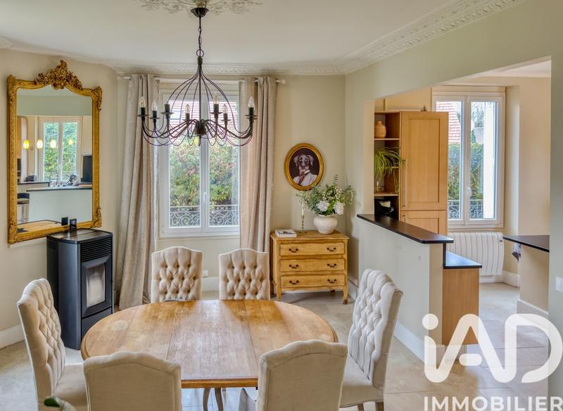 Maison - 153 m² - 7 pièces