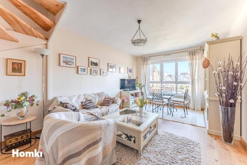 Appartement - 82 m² - 4 pièces