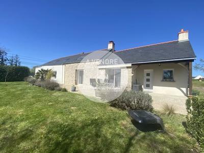 Maison - 160 m² - 8 pièces