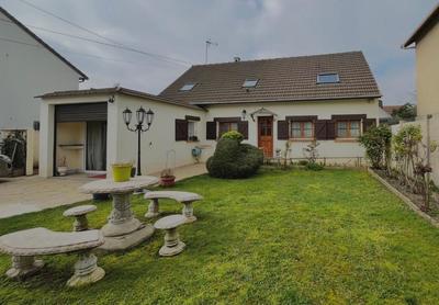 Maison - 160 m² - 5 pièces