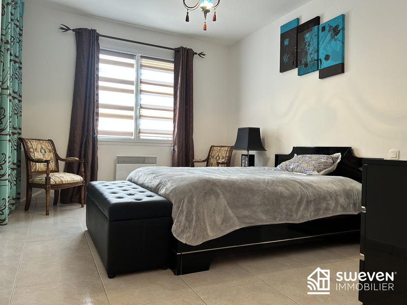 Maison contemporaine - 169 m² - 7 pièces