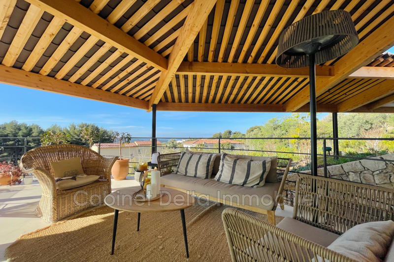 Villa - 280 m² - 5 pièces