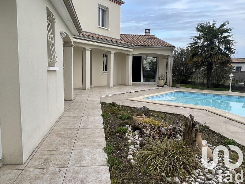 Maison - 157 m² - 5 pièces