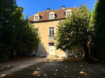 Maison - 519 m² - 14 pièces