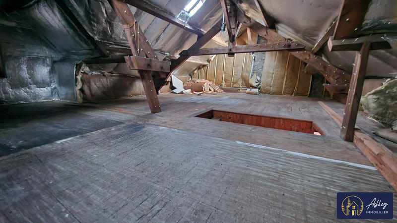 Maison - 100 m² - 7 pièces