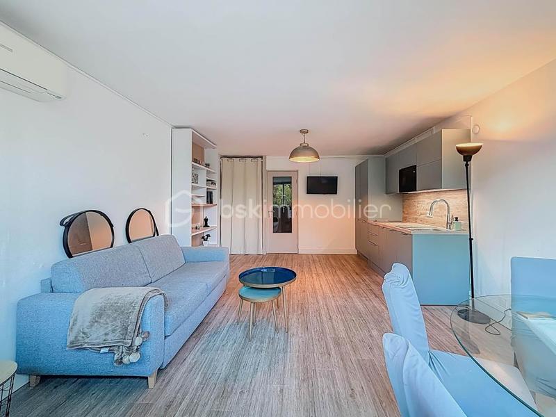 Studio - 32 m² - 1 pièce