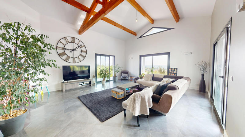 Maison - 154 m² - 6 pièces