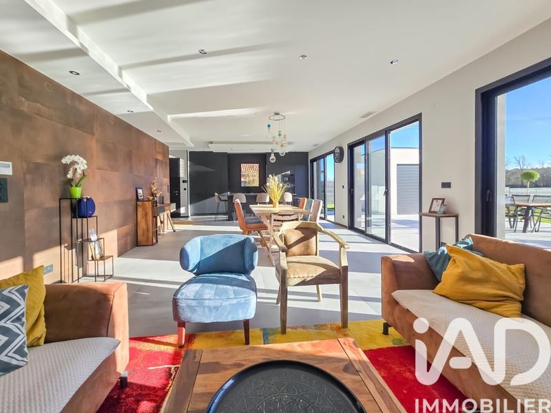 Maison de maîtres - 190 m² - 7 pièces