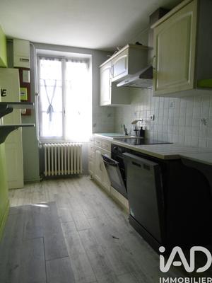 Maison - 110 m² - 4 pièces