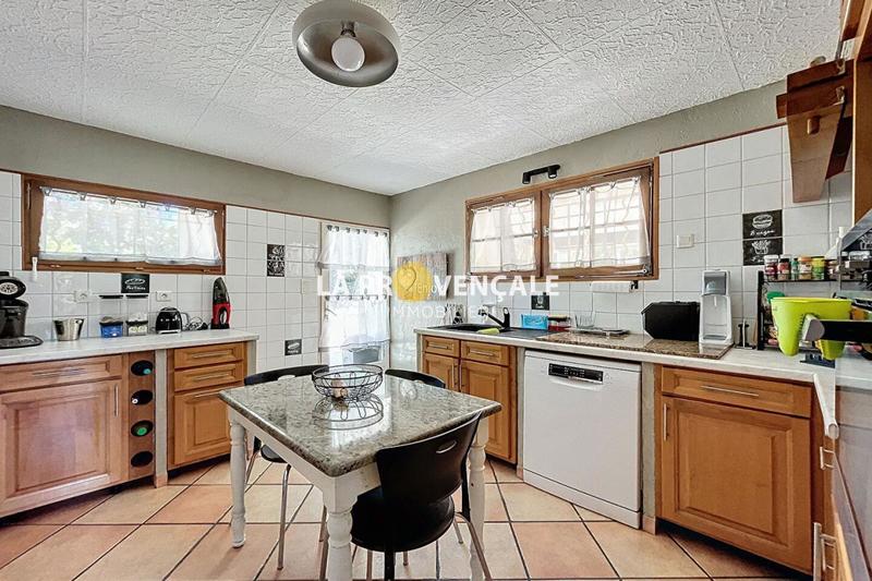 Maison - 163 m² - 6 pièces