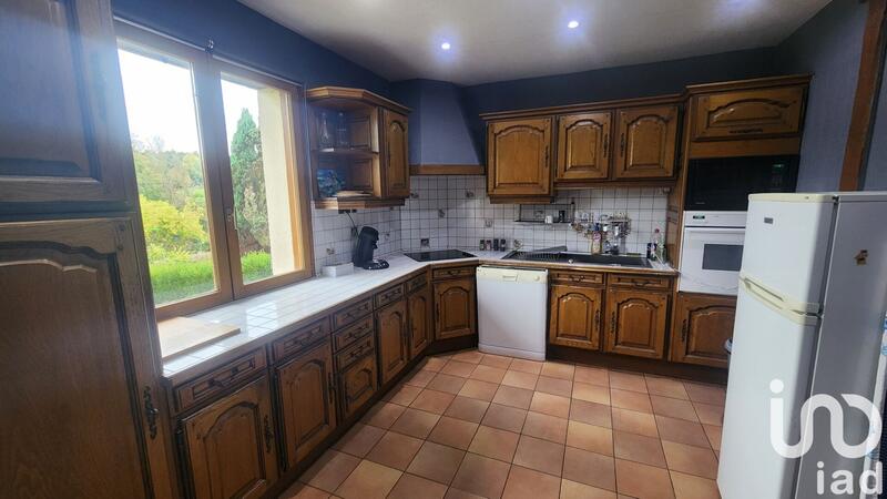 Maison - 103 m² - 5 pièces